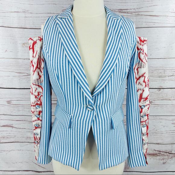 Alberto Makali Jackets & Blazers - Alberto Makali open shoulder seersucker stripe blue white blazer